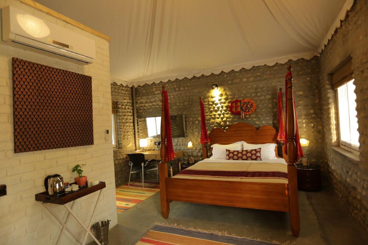Hotel Anand At The Satluj Anandpur Sāhib Exterior foto