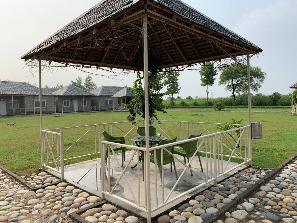 Hotel Anand At The Satluj Anandpur Sāhib Exterior foto
